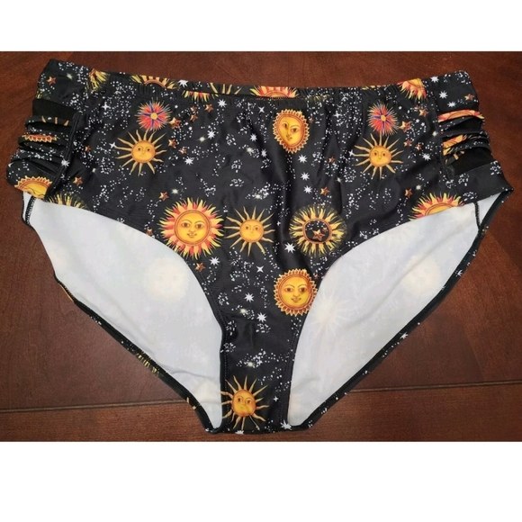 Rose Gal Sun Star Black 2 Piece Bikini High Waist Wired Rosegal Plus Size 24/5X - Picture 3 of 10